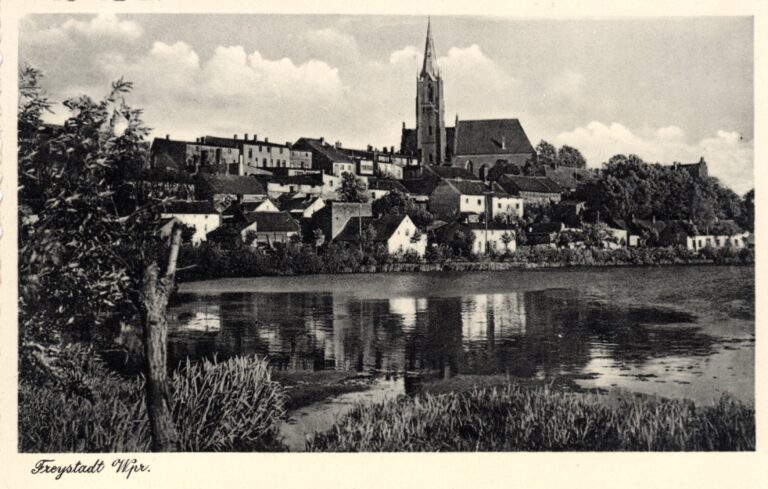 Panorama von Freystadt mit Stadtsee vor dem Krieg (Pastor Gundel)