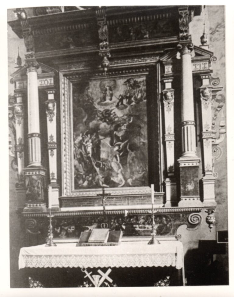 Vorkriegsfoto des Altars in Langenau (Pfarrer Gundel)
