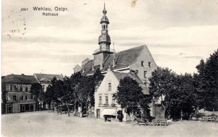 Vorkriegspostkarte: Rathaus von Wehlau (Pfarrer Gundel)